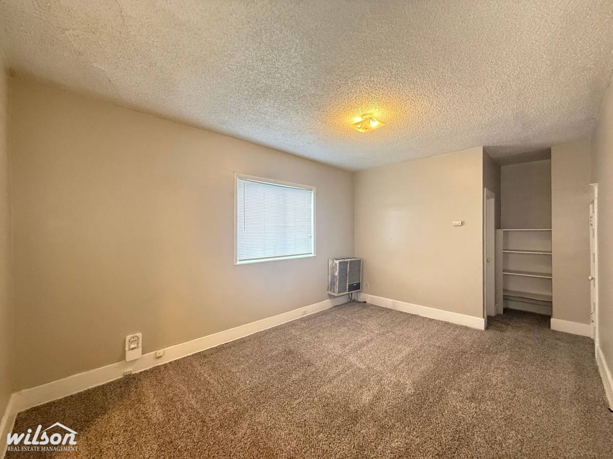 Apartment for rent at 606 S 6th Ave, Yakima, WA 98902