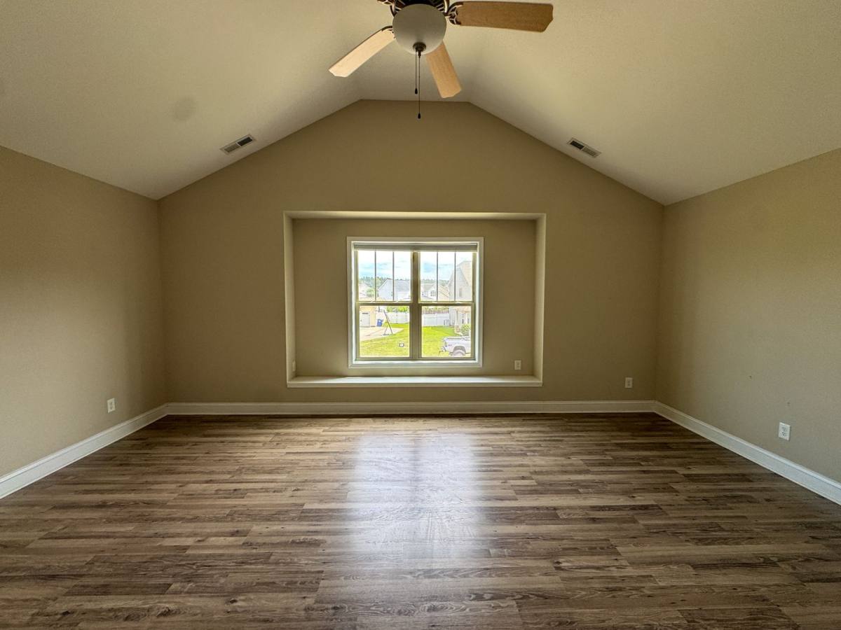 House for rent at 296 Sedgefield Dr, Raeford, NC 28376