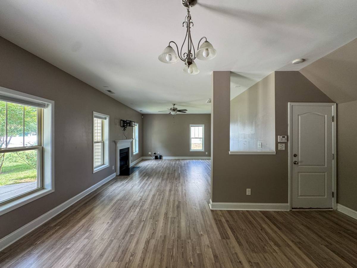House for rent at 296 Sedgefield Dr, Raeford, NC 28376
