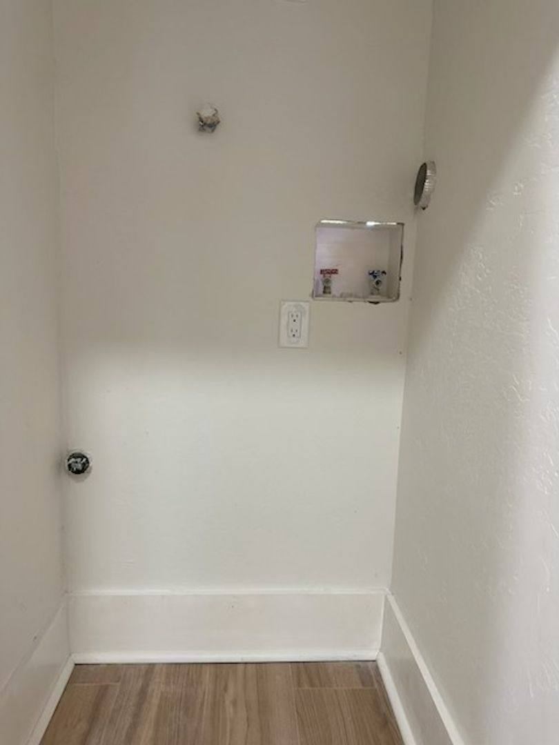 Apartment for rent at 261-263 S C St, Exeter, CA 93221