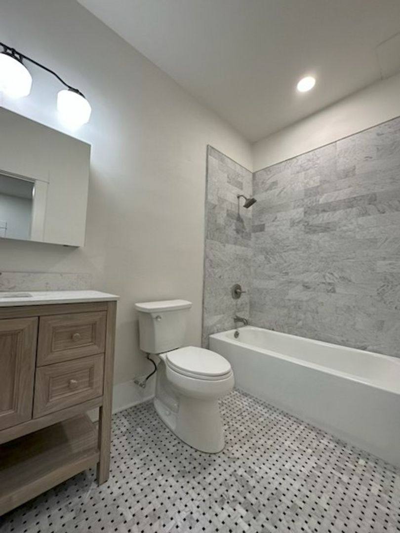 Apartment for rent at 261-263 S C St, Exeter, CA 93221