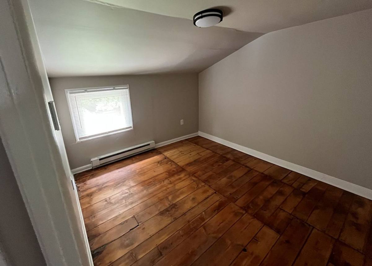House for rent at 72 Howard Ave, Lancaster, PA 17602
