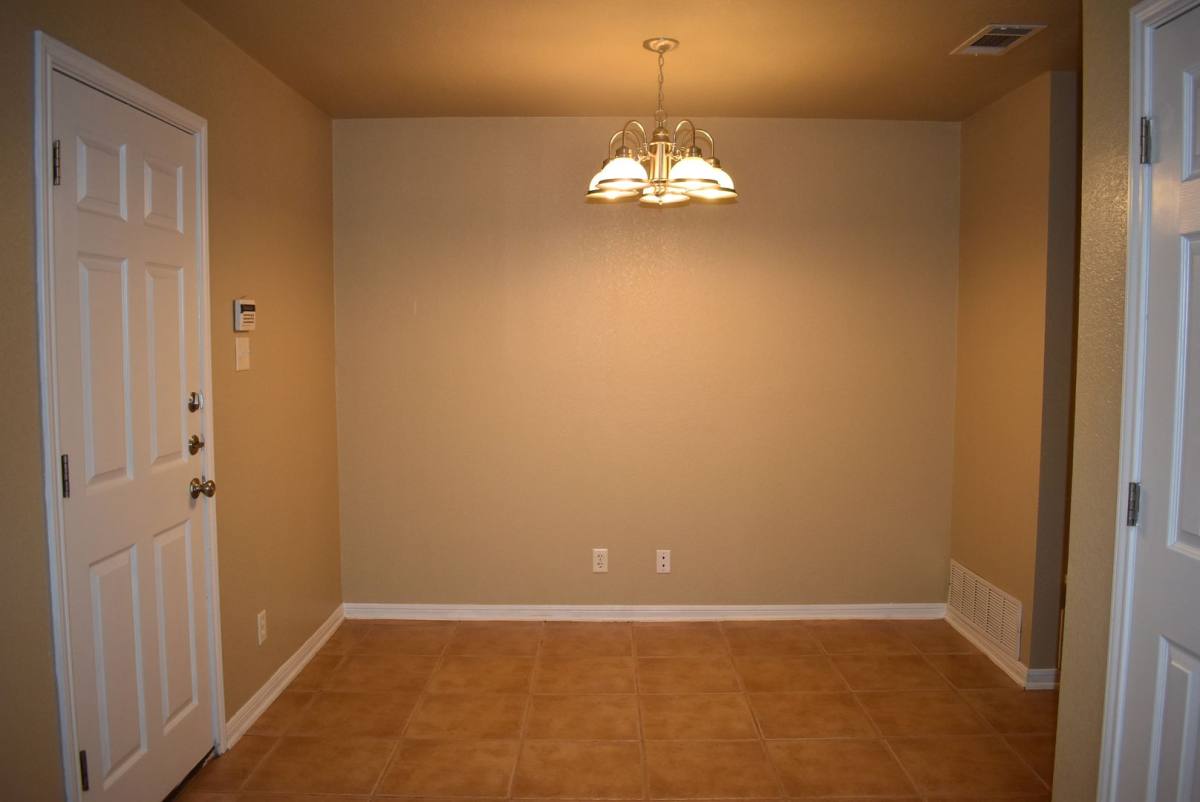 Apartment for rent at 1600 Nicholas Circle, Killeen, TX 76542