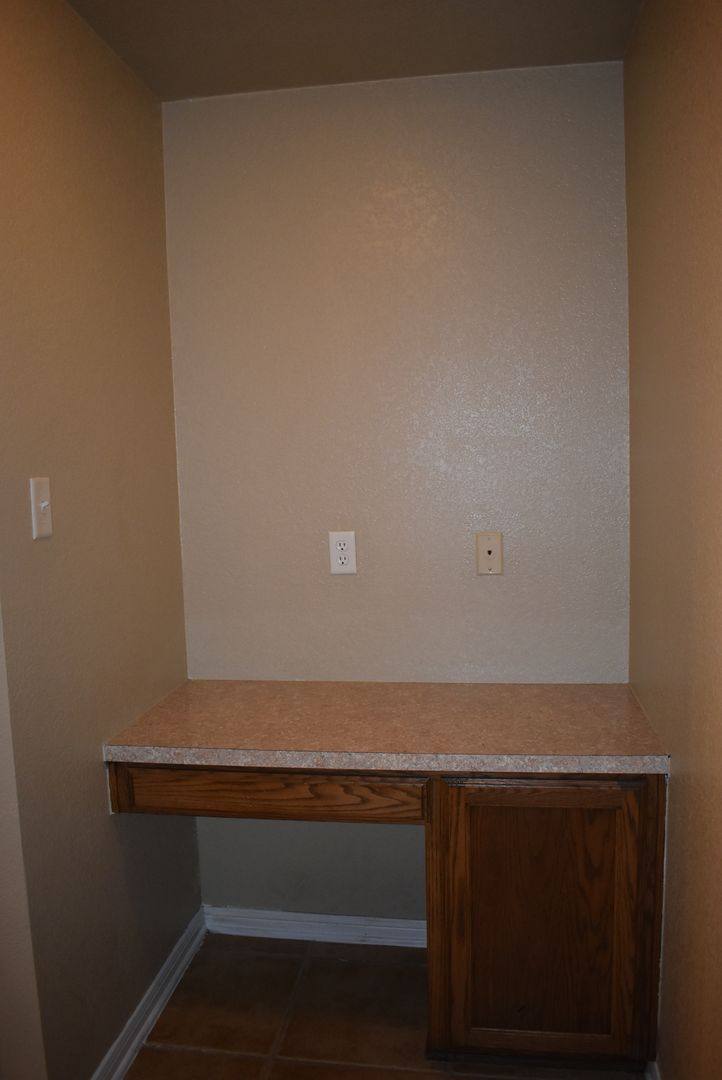 Apartment for rent at 1600 Nicholas Circle, Killeen, TX 76542