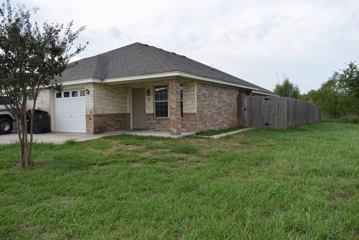 Apartment for rent at 1600 Nicholas Circle, Killeen, TX 76542