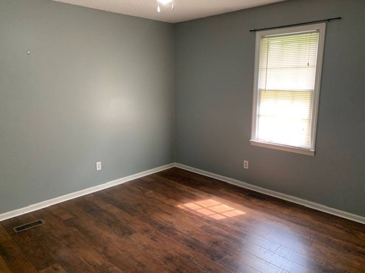 House for rent at 320 S Hawthorne St, Mount Holly, NC 28120