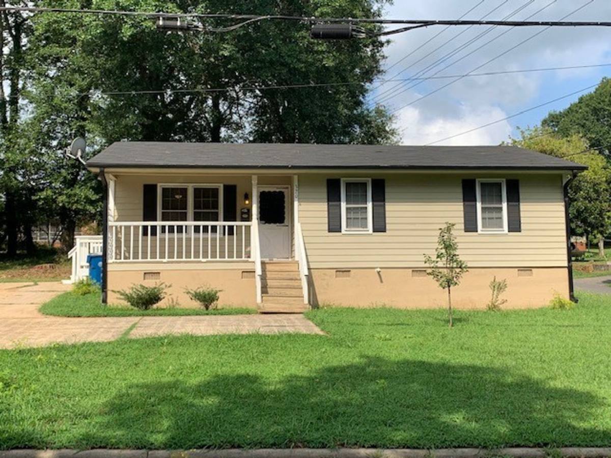House for rent at 320 S Hawthorne St, Mount Holly, NC 28120