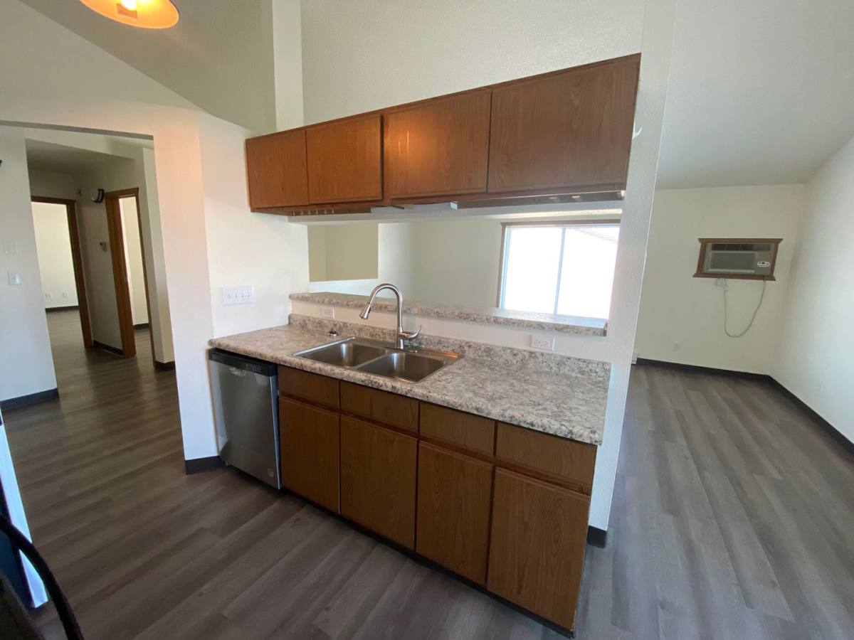 Townhouse for rent at 85D Center St, West Fargo, ND 58078