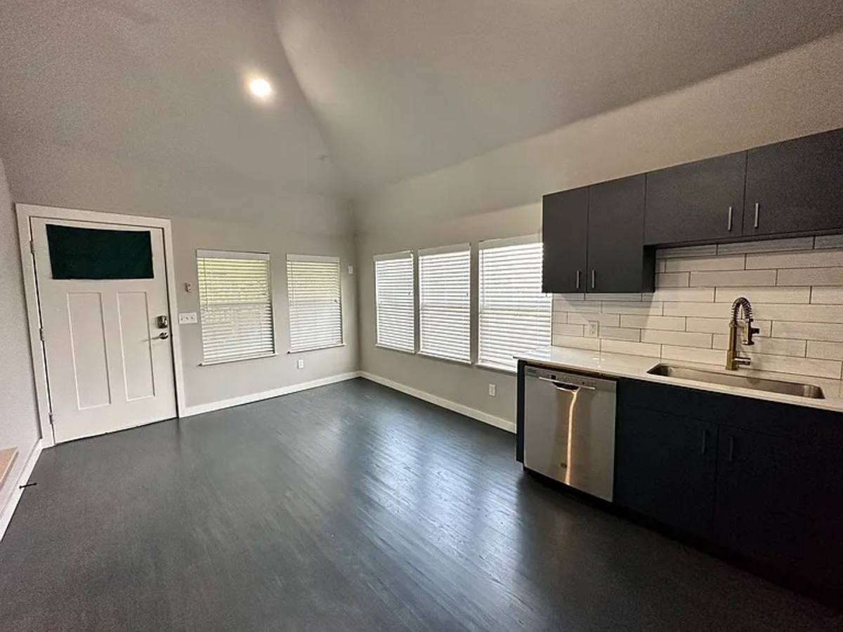 Apartment for rent at 1630 NW 13th St, Oklahoma City, OK 73106