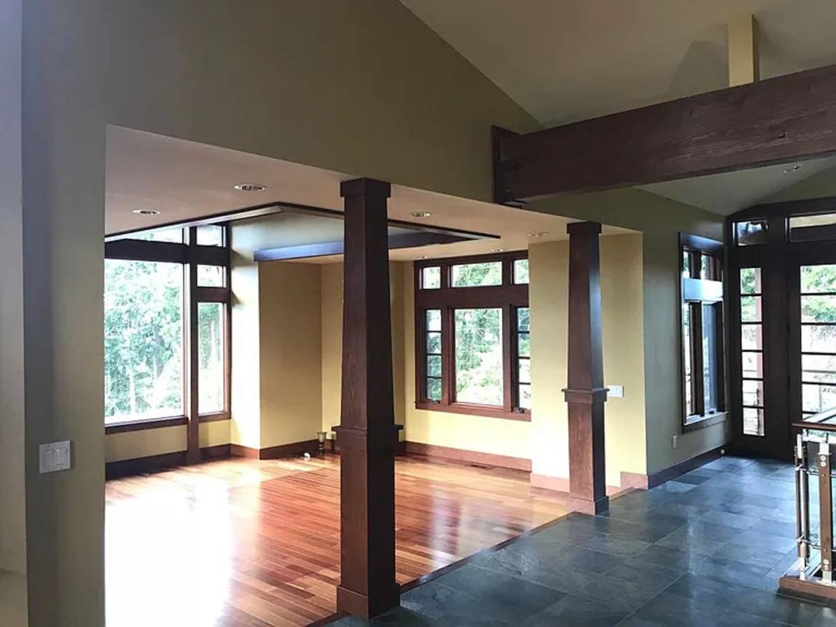 House for rent at 9641 NE 29th St, Bellevue, WA 98004