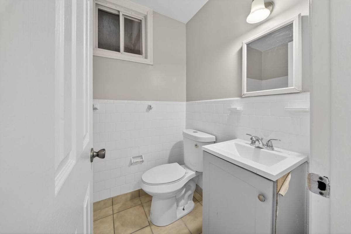 Apartment for rent at 1714 Gales St NE, Washington, DC 20002
