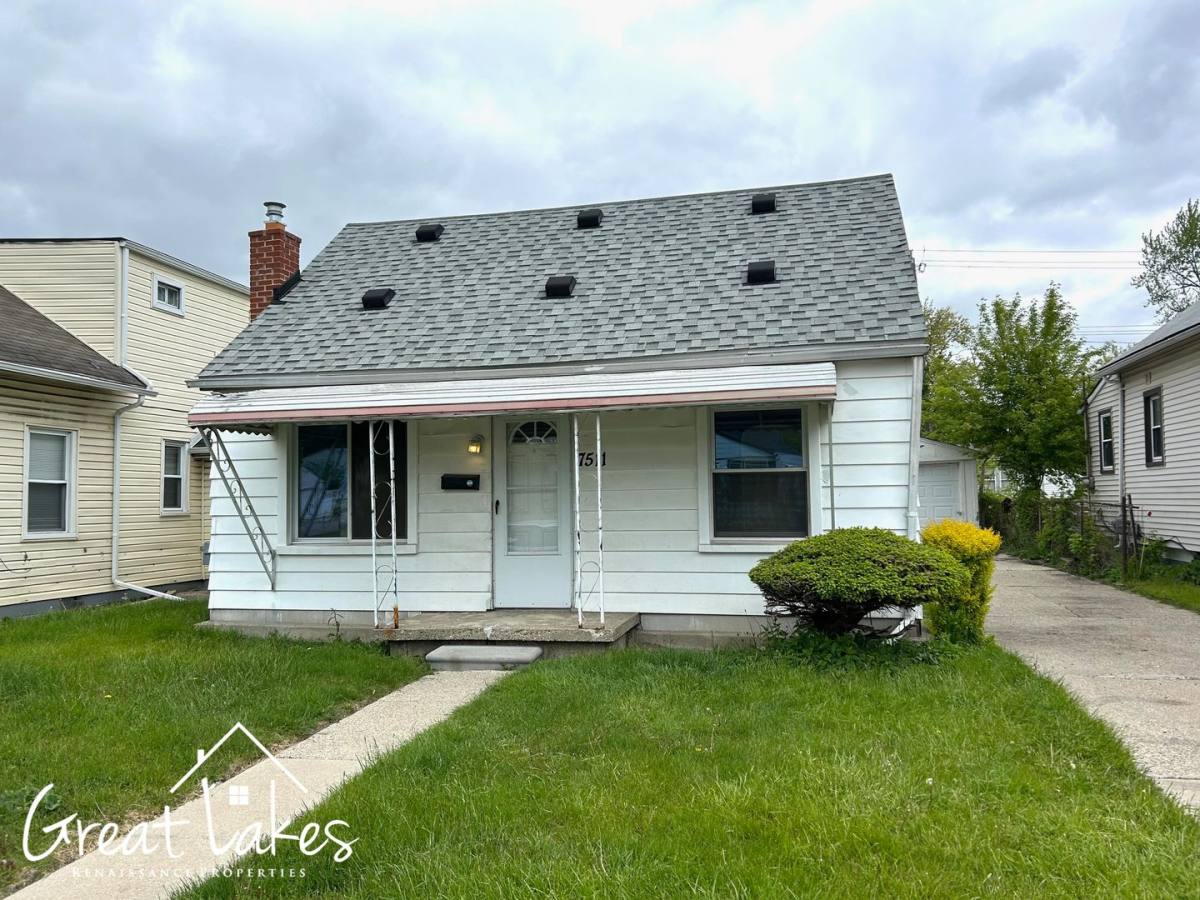 House for rent at 7511 Toepfer Rd, Warren, MI 48091