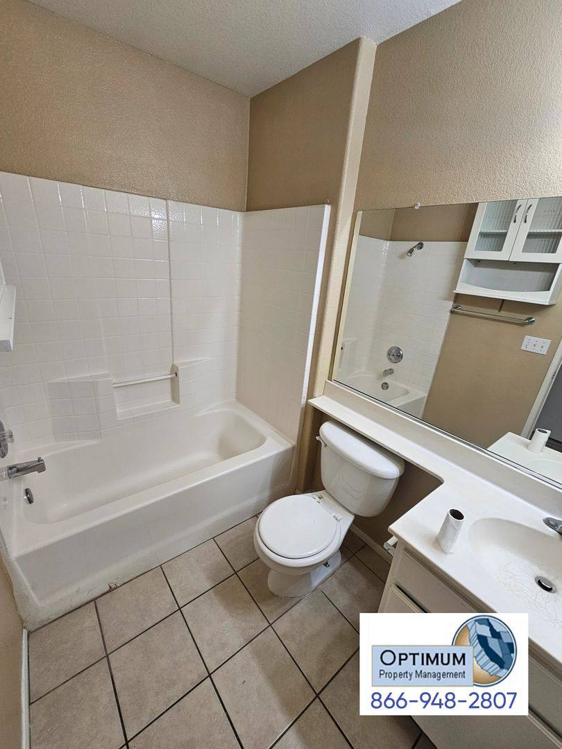 House for rent at 17593 Dayton St, Victorville, CA 92394