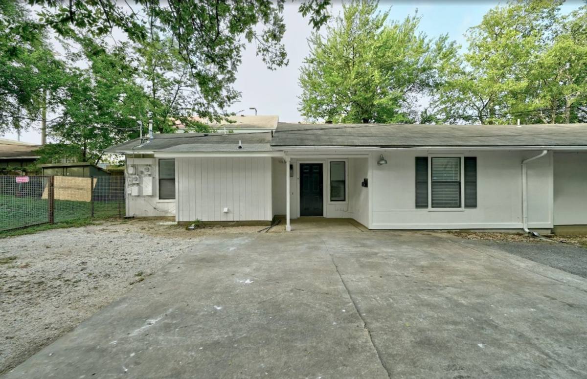 House for rent at 2407-B Winsted, Austin, TX 78703