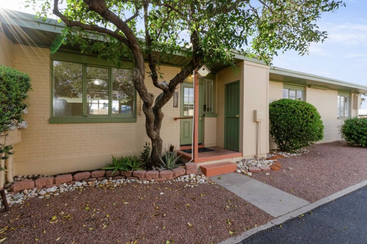 House for rent at 2921 E 17th St, Tucson, AZ 85716
