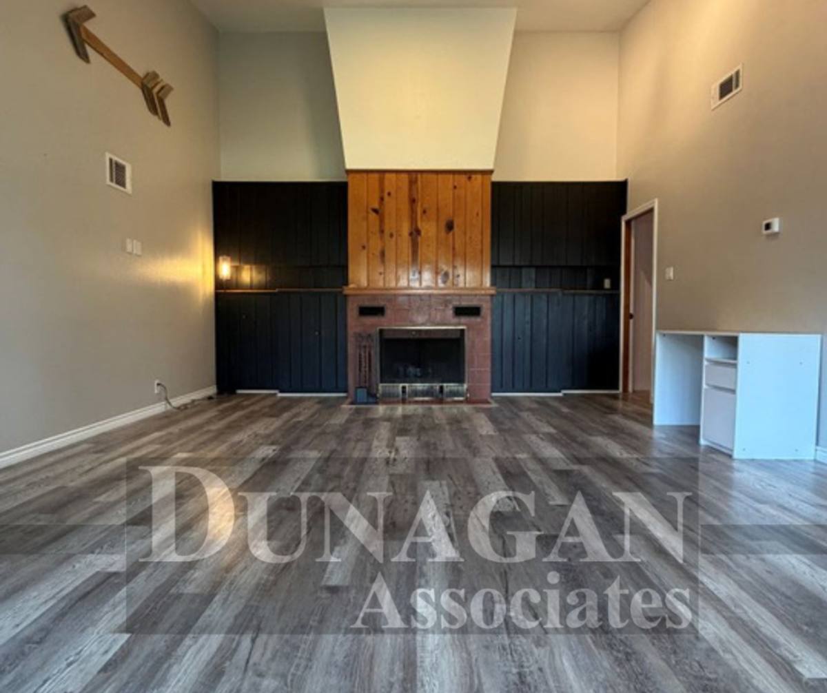 House for rent at 925 N Alameda St, Carlsbad, NM 88220