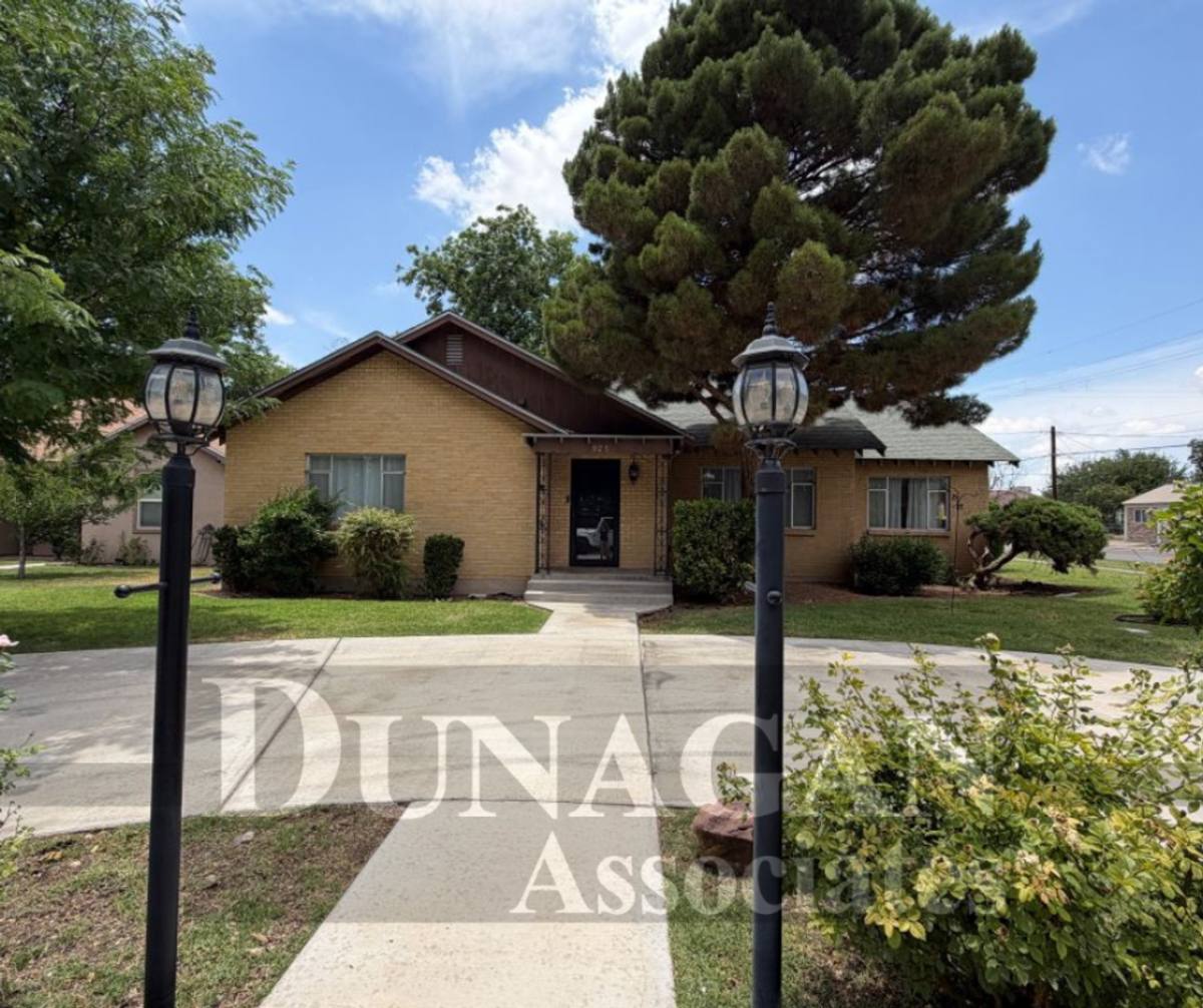 House for rent at 925 N Alameda St, Carlsbad, NM 88220