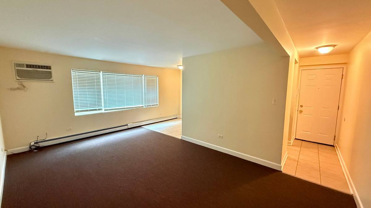 Apartment for rent at 9036-42 S Cottage Grove Ave, Chicago, IL 60619