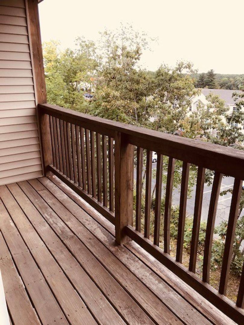 Apartment for rent at 4000 Mead Hill, Newmarket, NH 03857