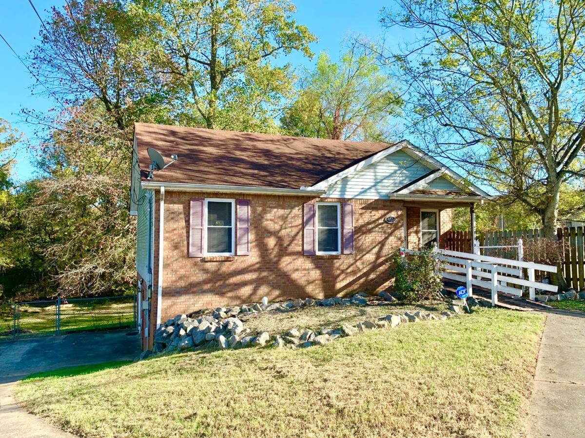 House for rent at 3401 Oak Lawn Dr, Clarksville, TN 37042