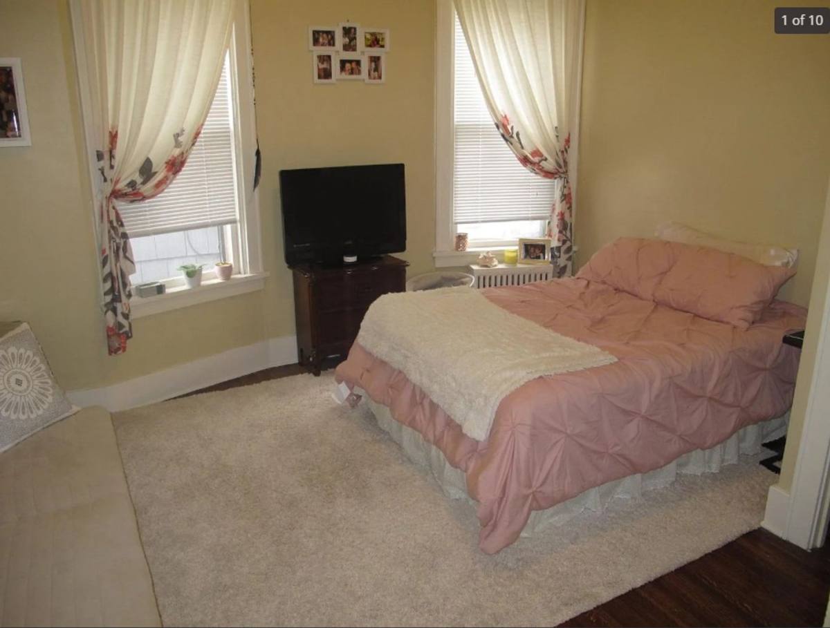 Apartment for rent at 43 Vick Park A, Rochester, NY 14607