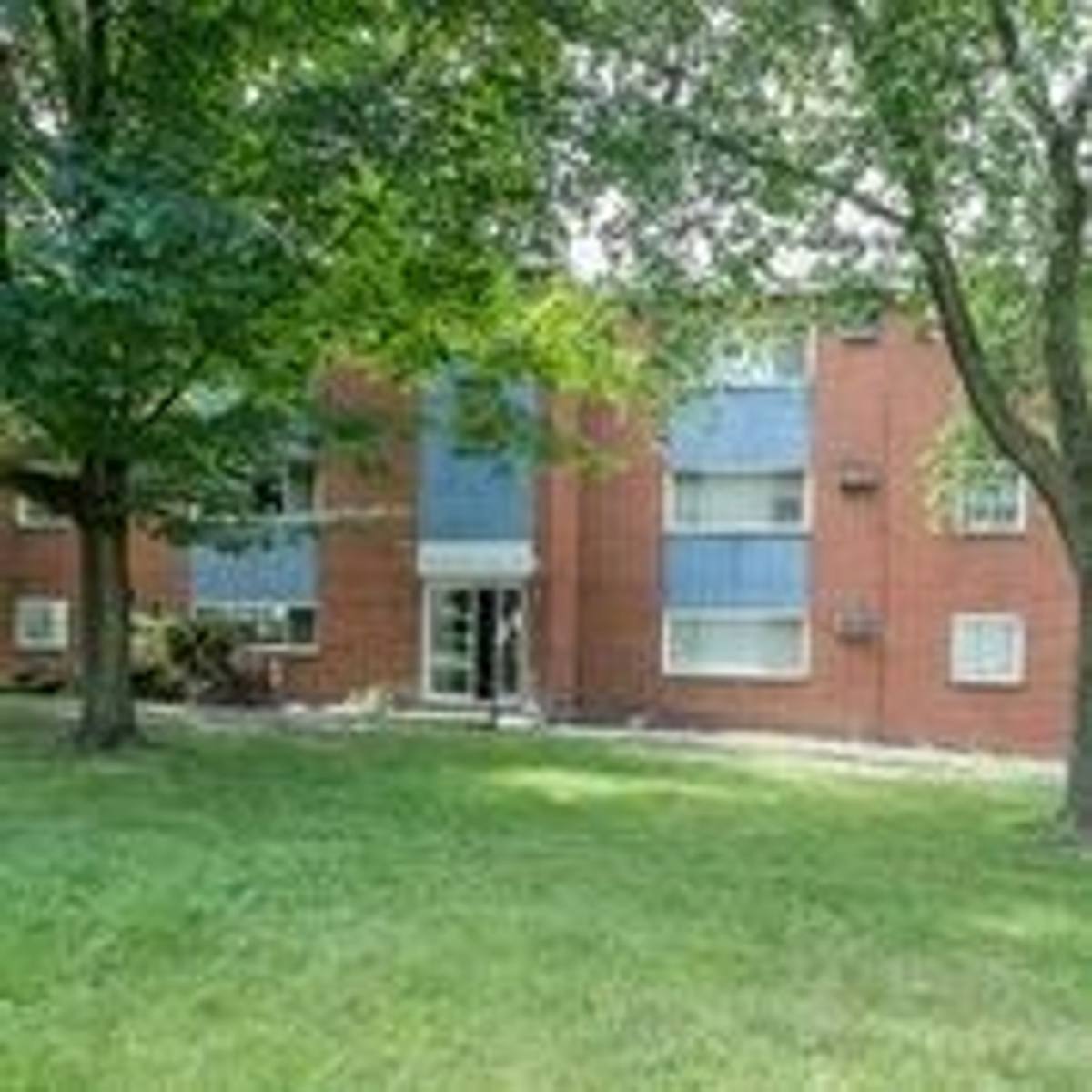 Apartment for rent at 5840 W 130th St #106, Brookpark, OH 44142