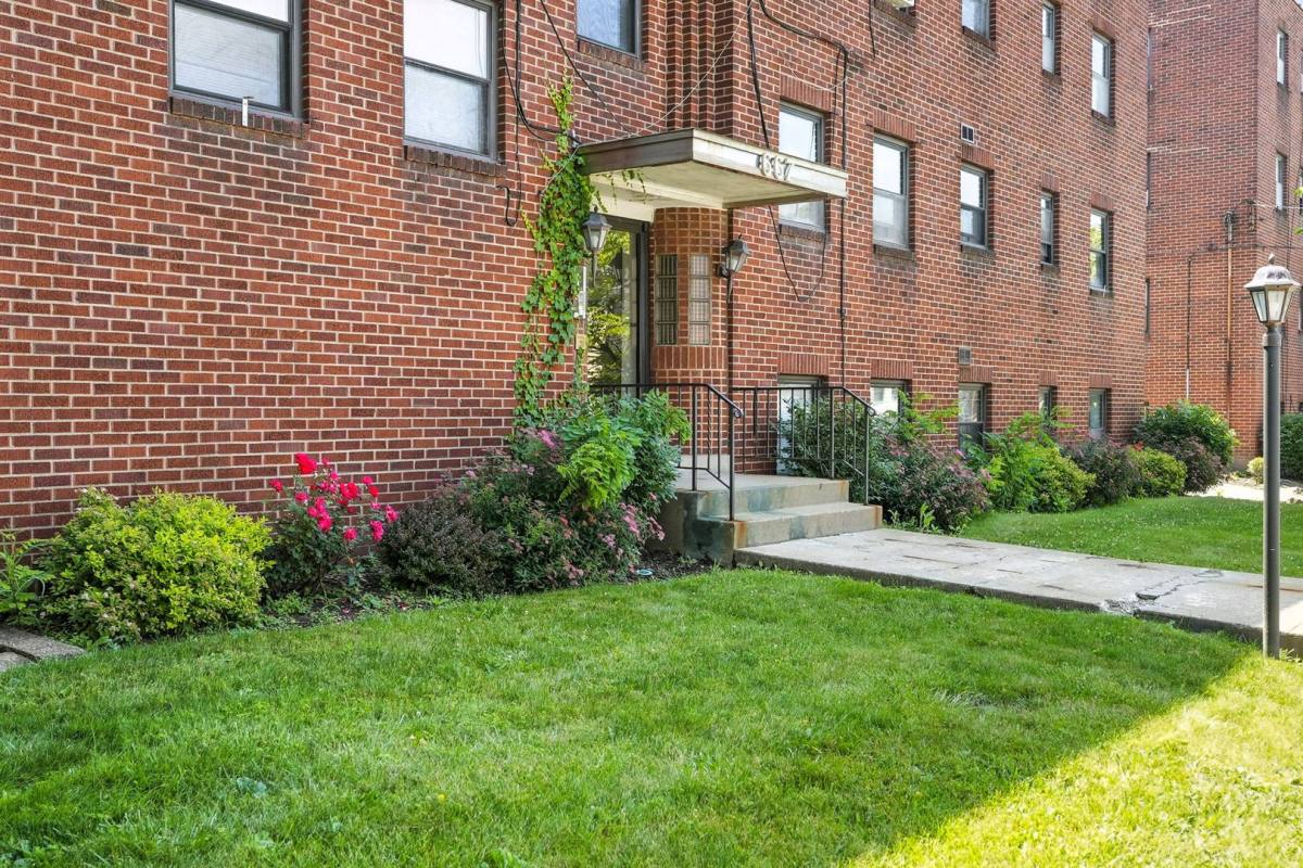 Apartment for rent at 667 Florida Ave, Pittsburgh, PA 15228