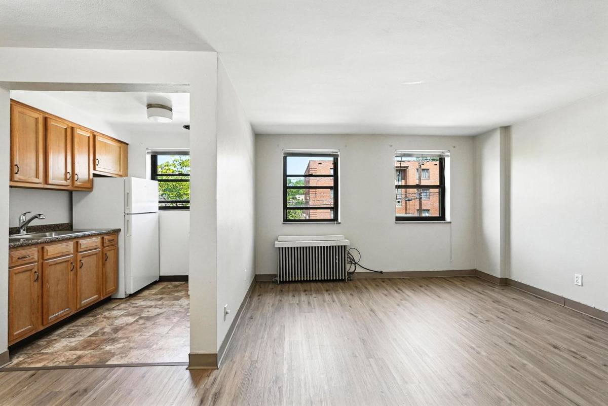 Apartment for rent at 667 Florida Ave, Pittsburgh, PA 15228
