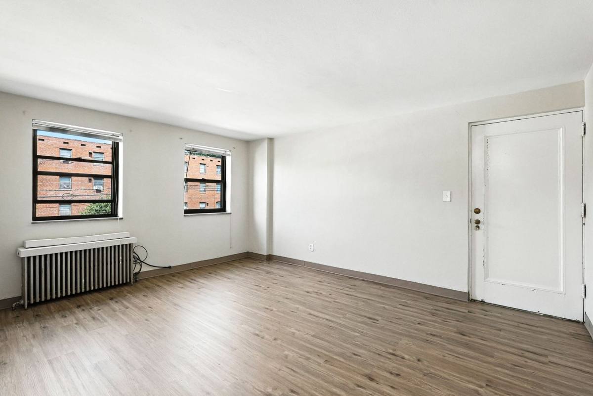 Apartment for rent at 667 Florida Ave, Pittsburgh, PA 15228