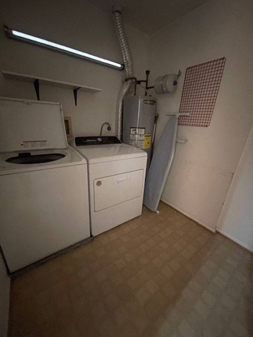 Apartment for rent at 7802 Guildberry Dr, Gaithersburg, MD 20879