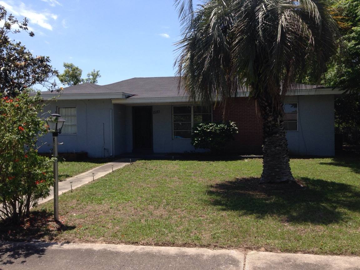 House for rent at 1583 N Page Dr, Deltona, FL 32725