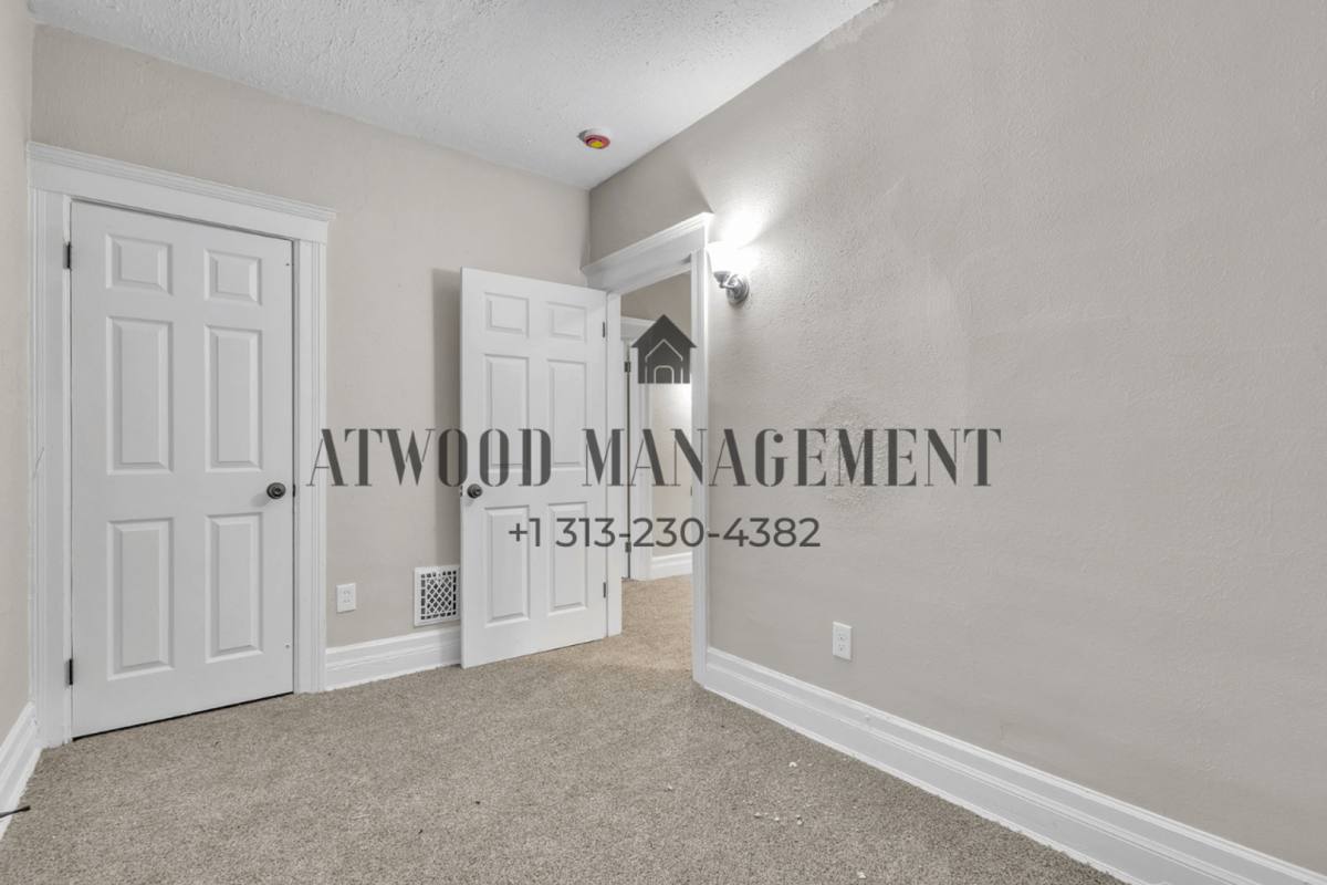 House for rent at 168 Beresford St, Highland Park, MI 48203