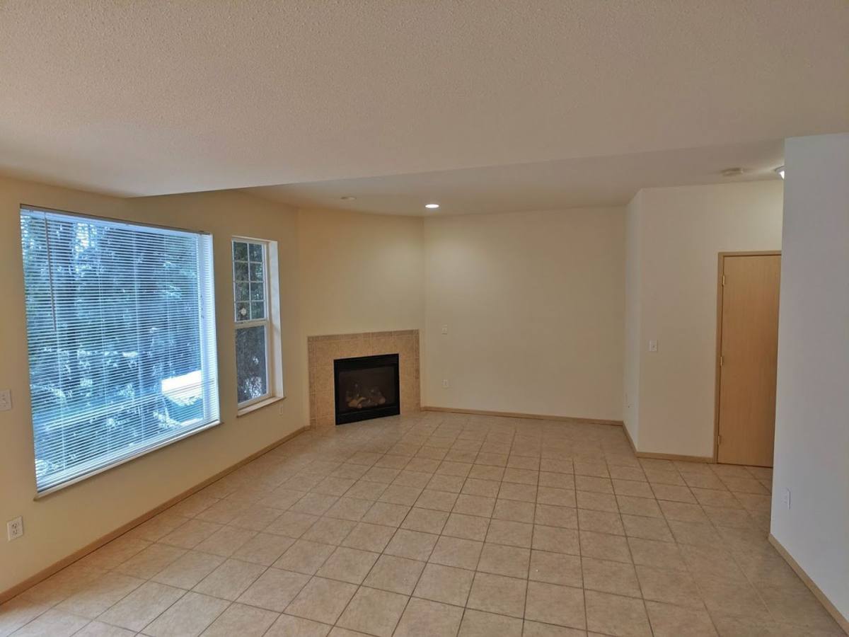 Townhouse for rent at 1901 Davis Ave, B1, Juneau, AK 99801