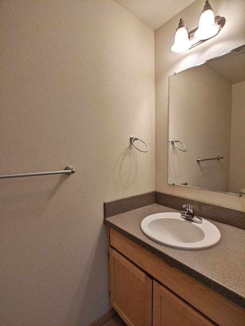 Townhouse for rent at 1901 Davis Ave, B1, Juneau, AK 99801