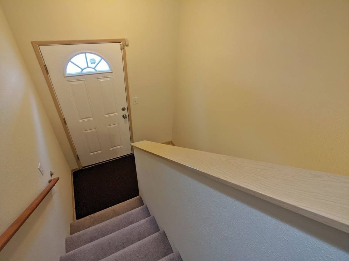 Townhouse for rent at 1901 Davis Ave, B1, Juneau, AK 99801