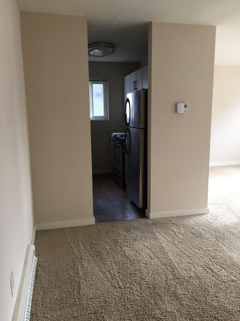 Apartment for rent at 600 Bellevue Ave E, Seattle, WA 98102