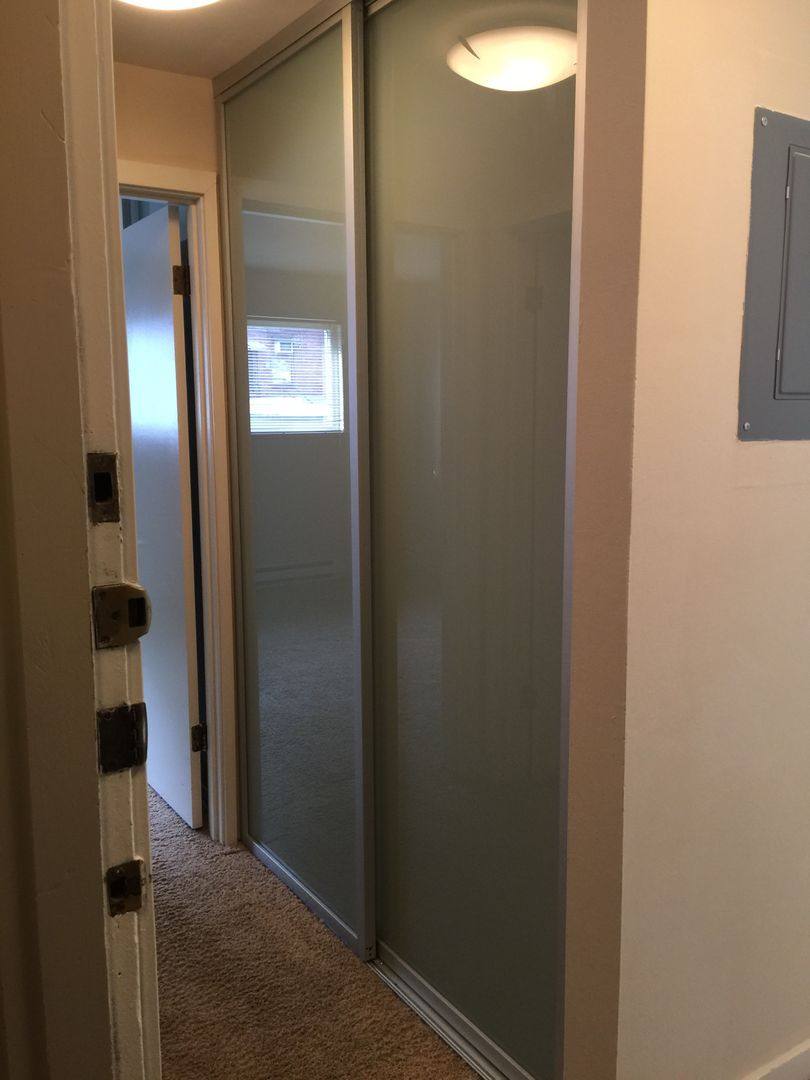 Apartment for rent at 600 Bellevue Ave E, Seattle, WA 98102