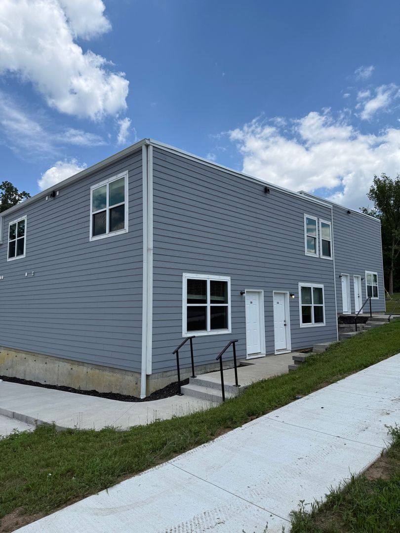 Apartment for rent at 1301 McKee St, Columbia, MO 65202