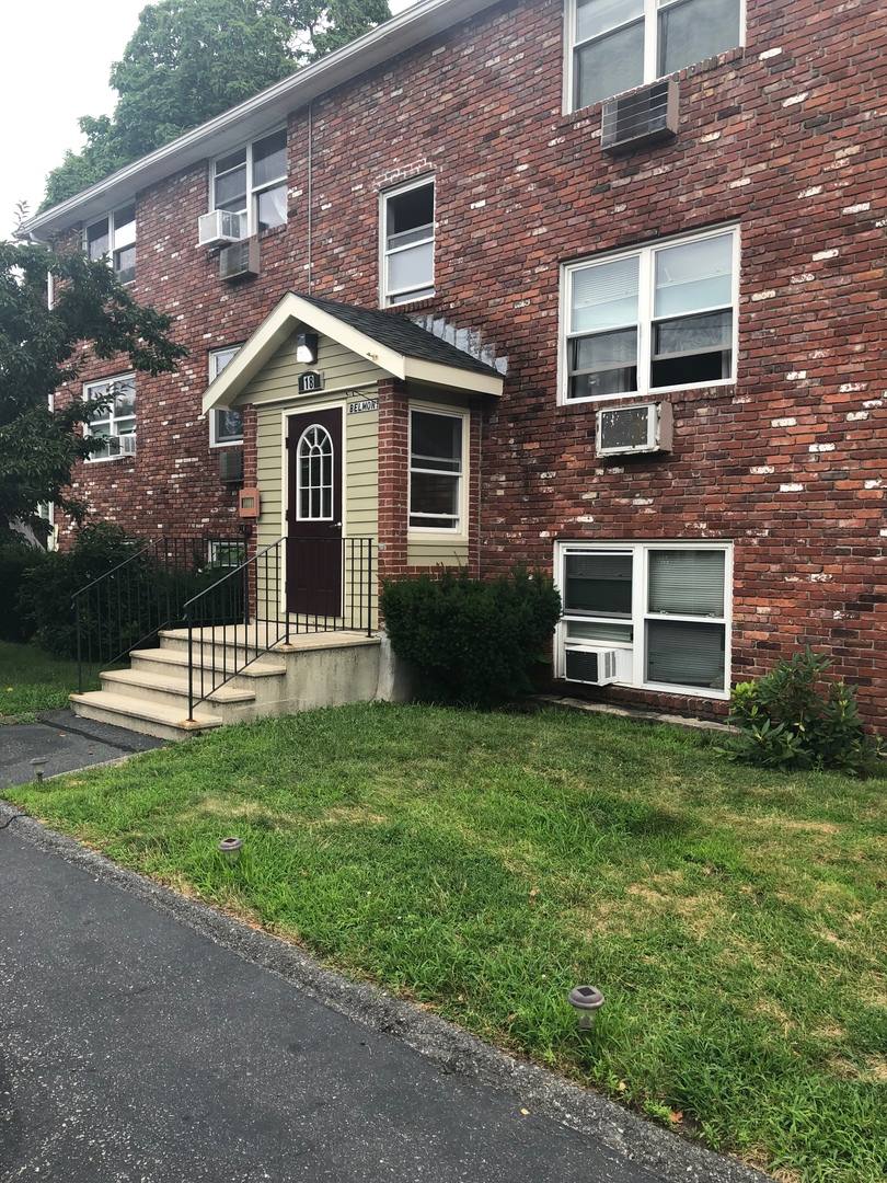 Apartment for rent at 18 Belmont St, Lowell, MA 01851