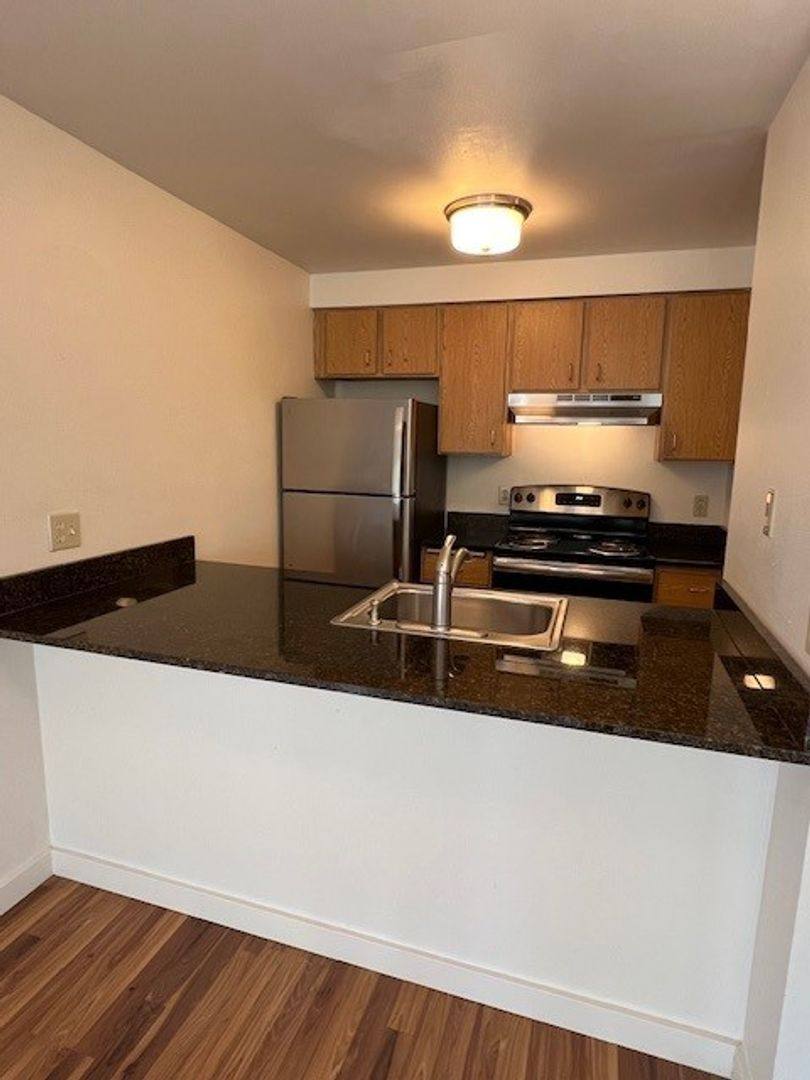 Apartment for rent at 503 13th Ave E, Seattle, WA 98102