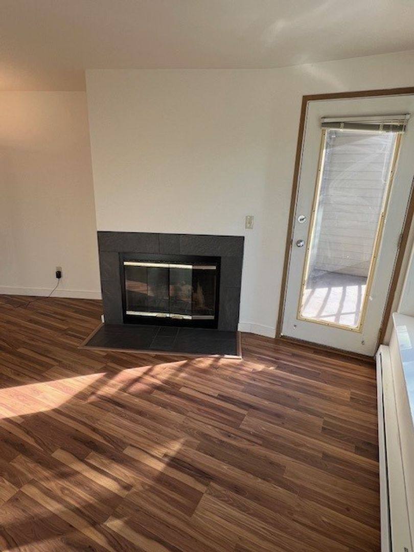 Apartment for rent at 503 13th Ave E, Seattle, WA 98102