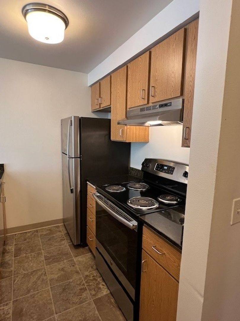Apartment for rent at 503 13th Ave E, Seattle, WA 98102