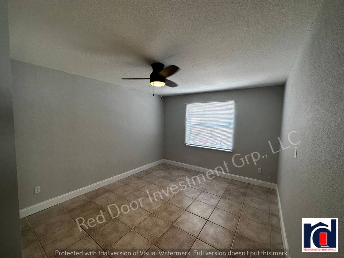 Apartment for rent at 1107 1105 1103 10th St, Saint Cloud, FL 34769