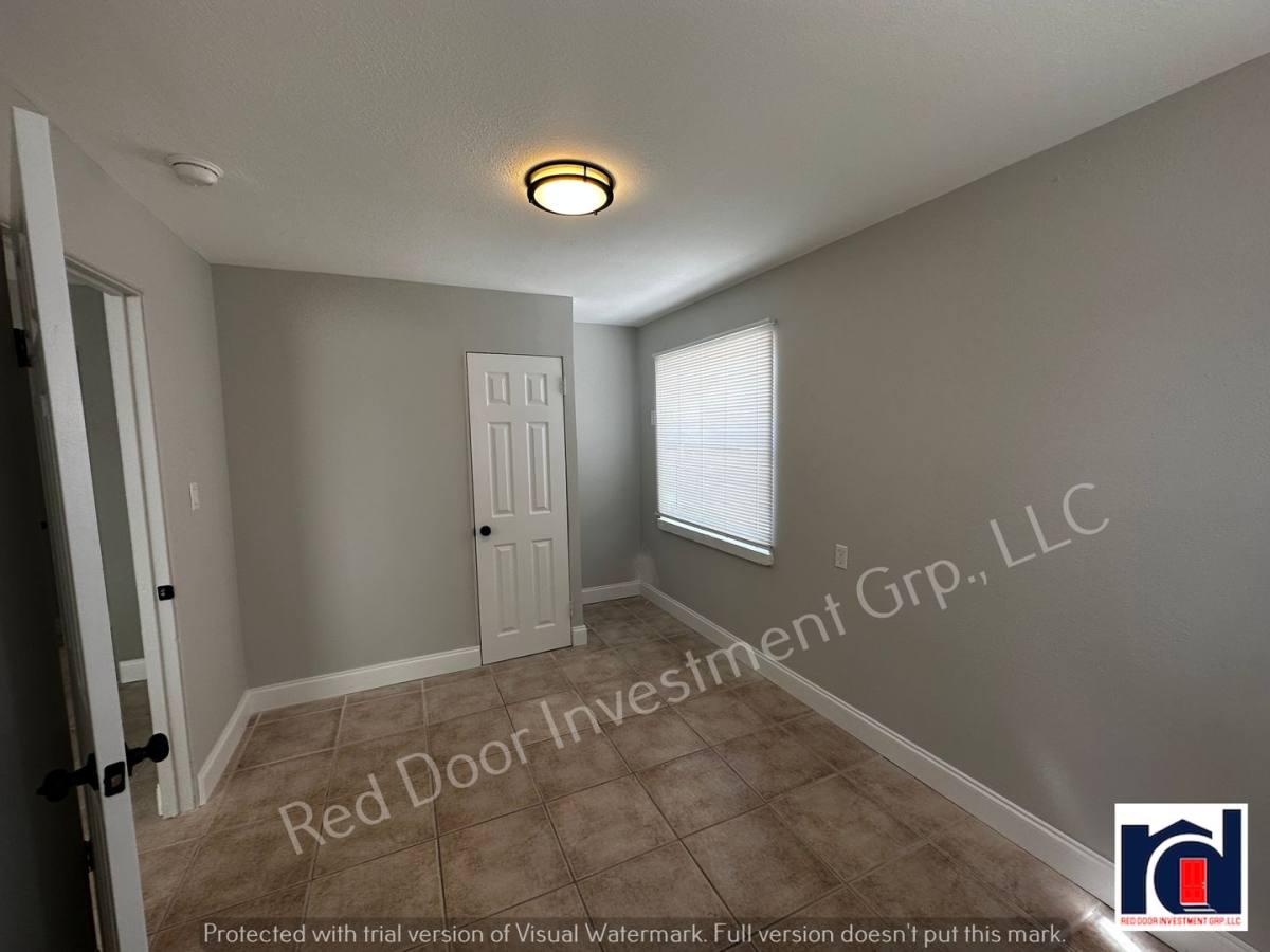 Apartment for rent at 1107 1105 1103 10th St, Saint Cloud, FL 34769