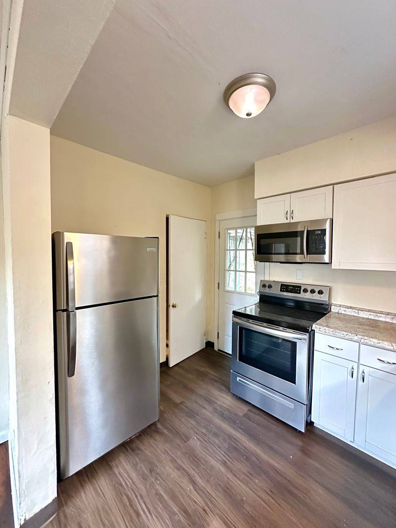 House for rent at 1528 Dagmar Ave, Pittsburgh, PA 15216