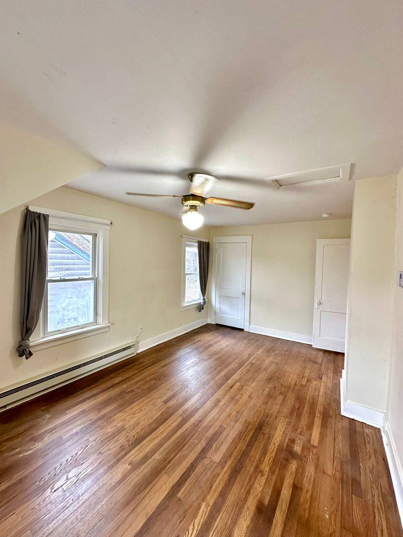 House for rent at 1528 Dagmar Ave, Pittsburgh, PA 15216