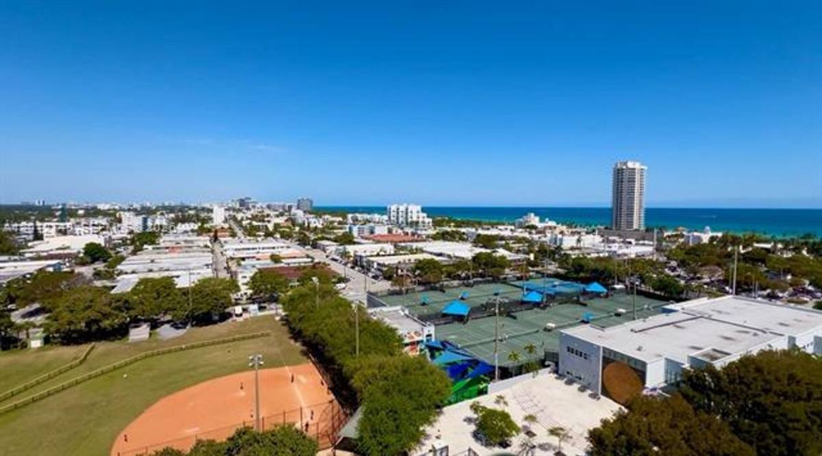 Apartment for rent at 580 72nd St, Miami Beach, FL 33141