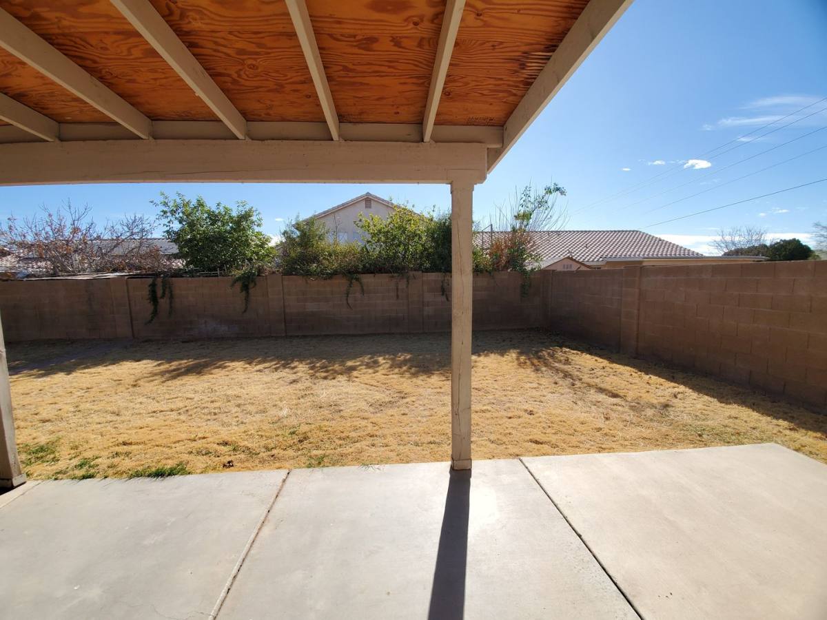 House for rent at 1413 W Villa Rita Dr, Phoenix, AZ 85023