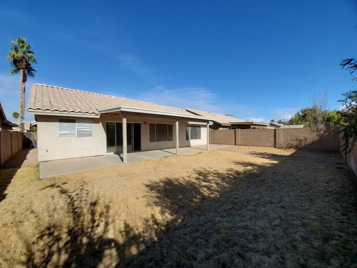 House for rent at 1413 W Villa Rita Dr, Phoenix, AZ 85023