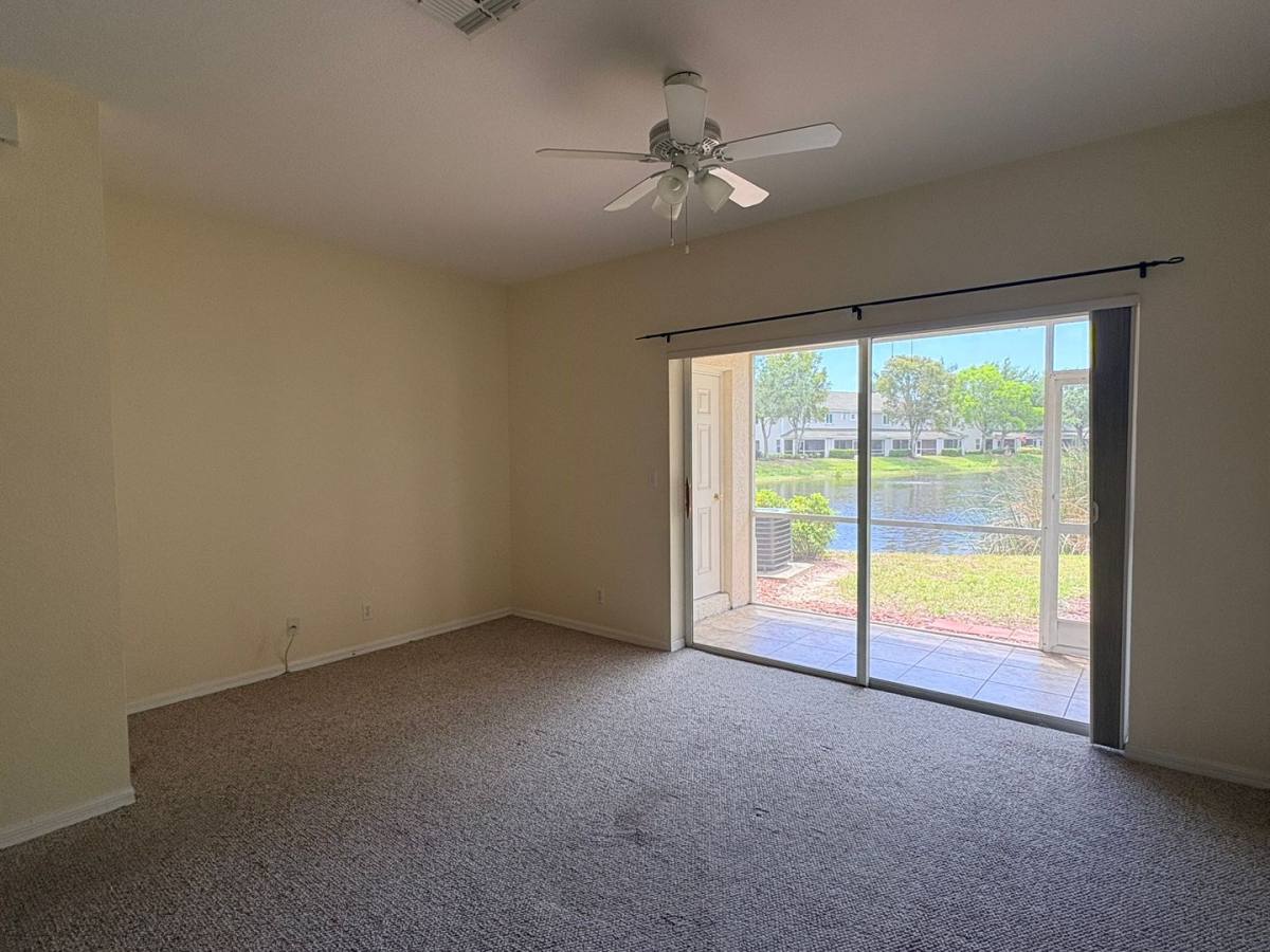 Townhouse for rent at 8162 Pacific Beach Dr, Fort Myers, FL 33966